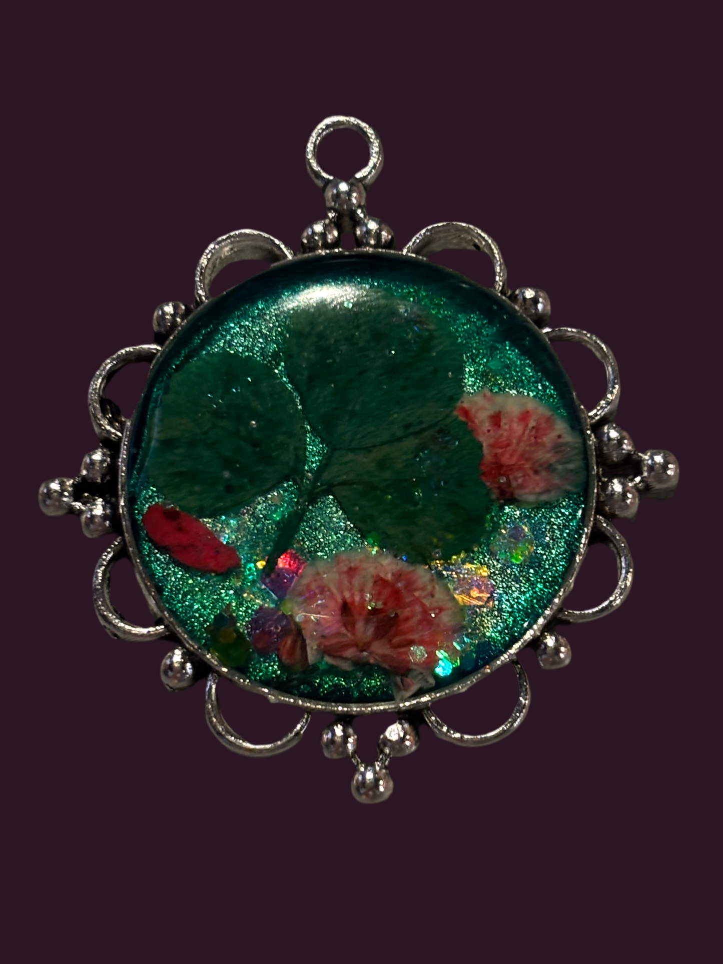 Resin clover pendant