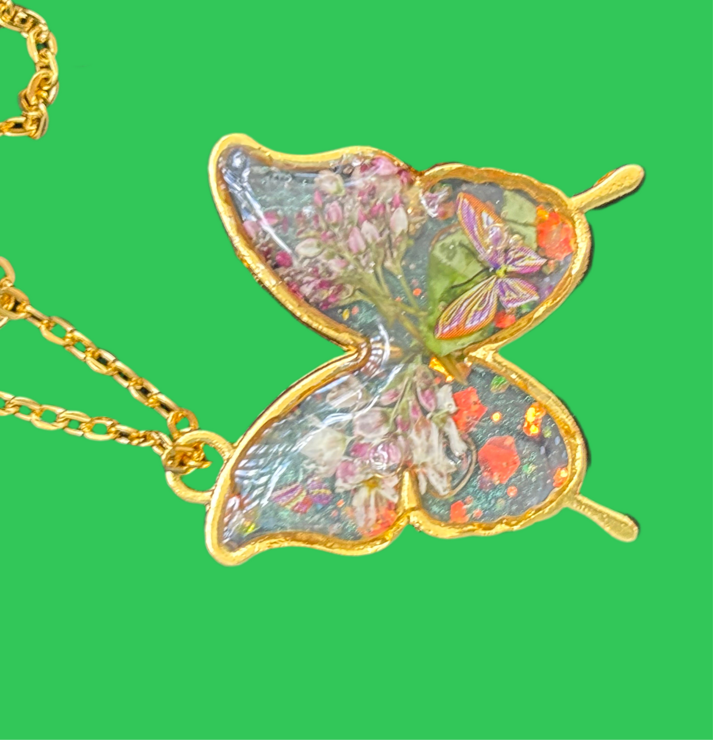 Resin butterfly gold plated necklace and chain