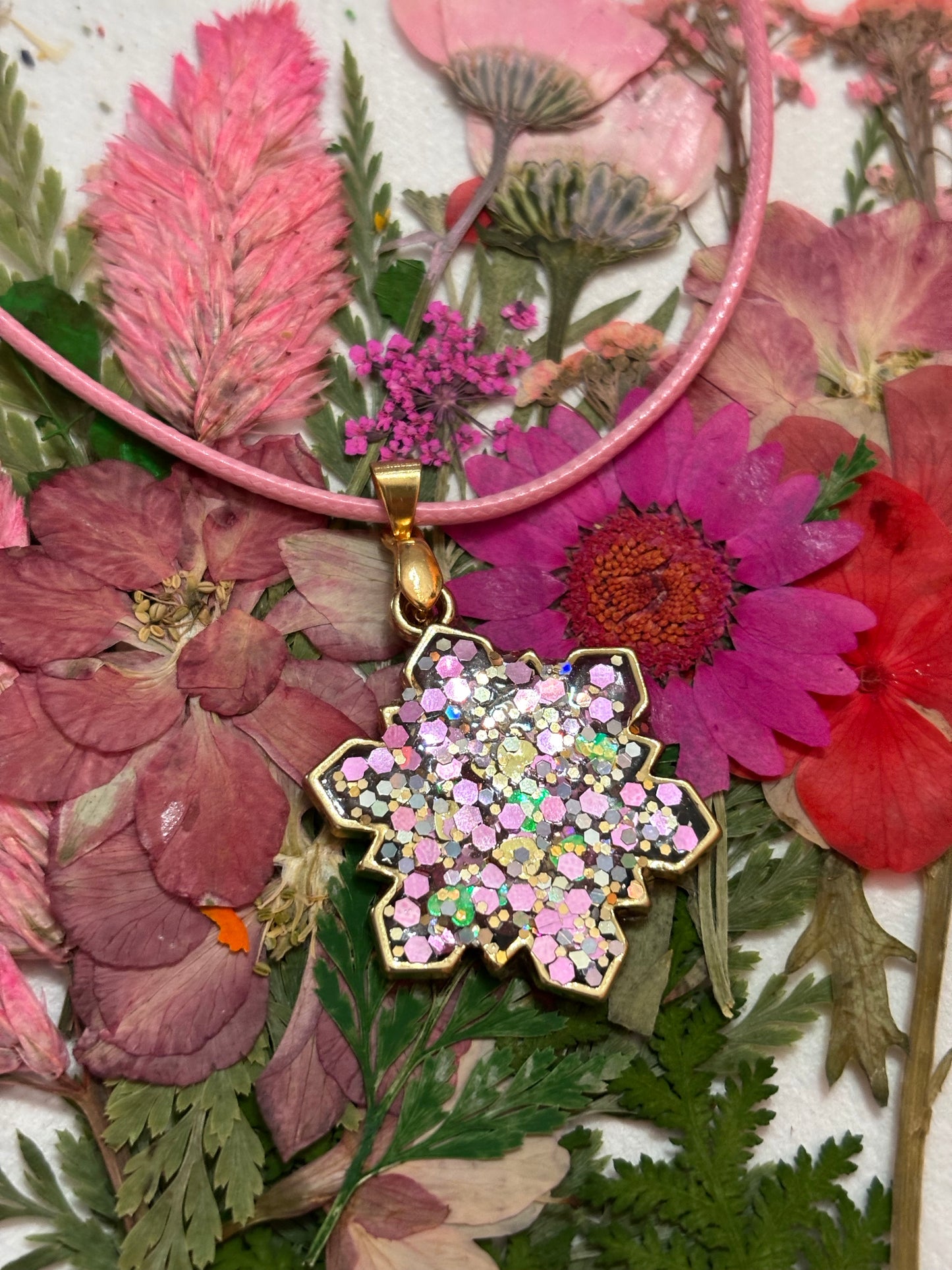 Snow flake necklace