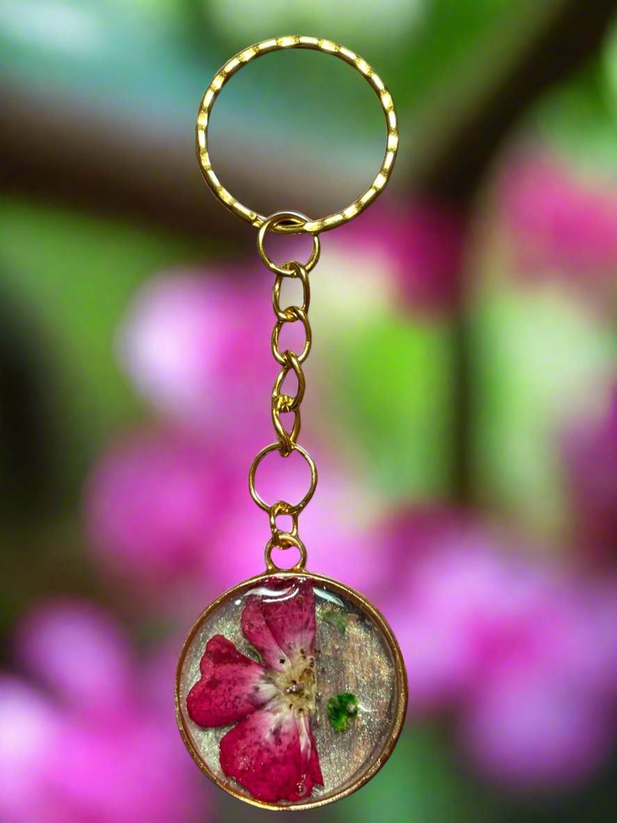 Key chain dried flowers